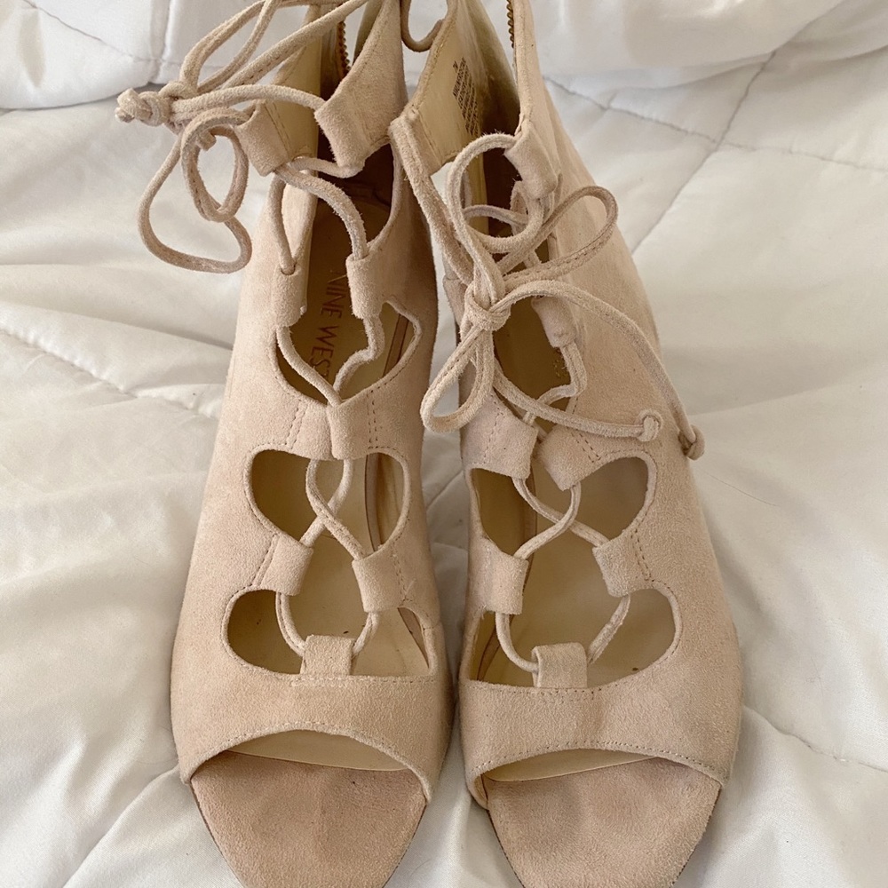 Size 7 Nine West Velvet Heels